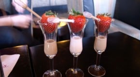 Victoria Falls Lounge Review