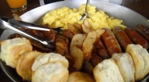 Disney Dining: Outside the Parks Part 2