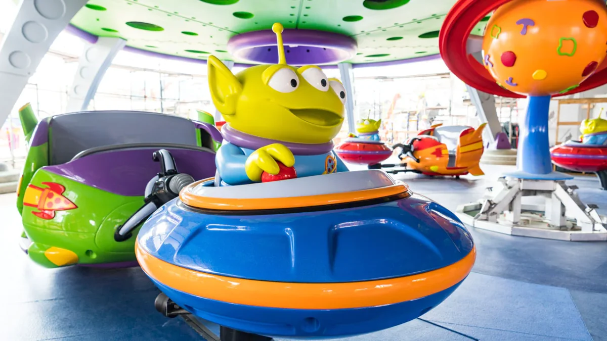 Ride Vehicle at Alien Sqirling Saucers