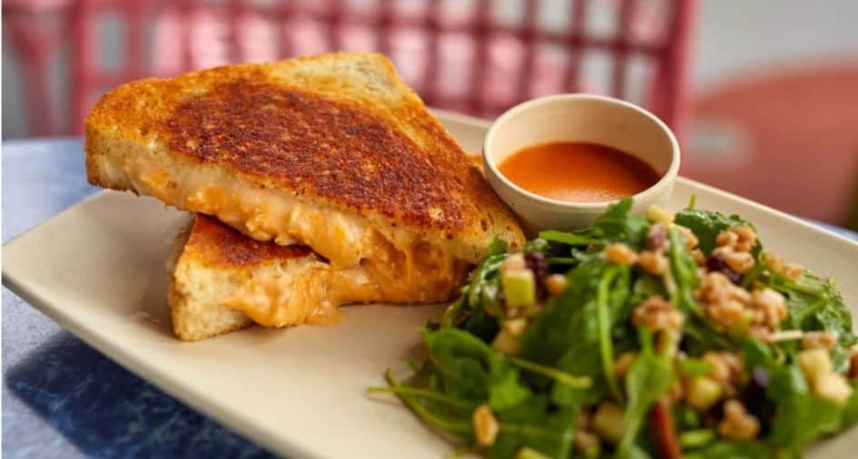 Buffalo Chicken Grilled Cheese