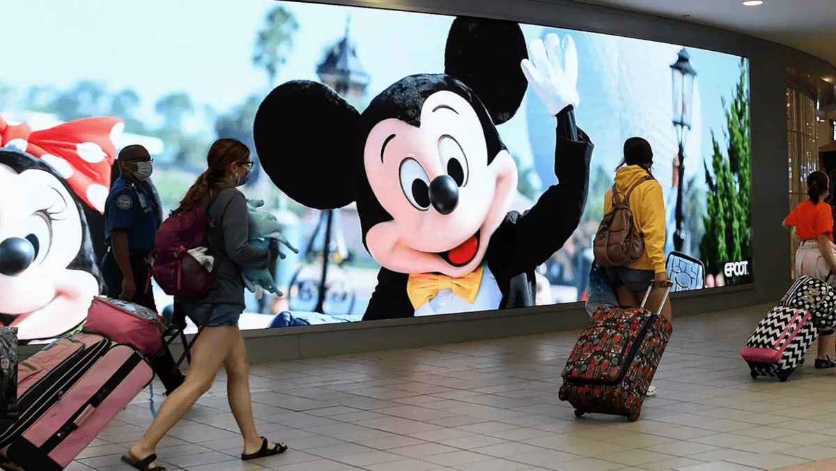 orlando international airport mickey signage passengers