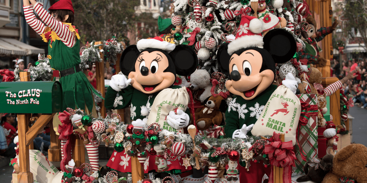 Disney christmas parade