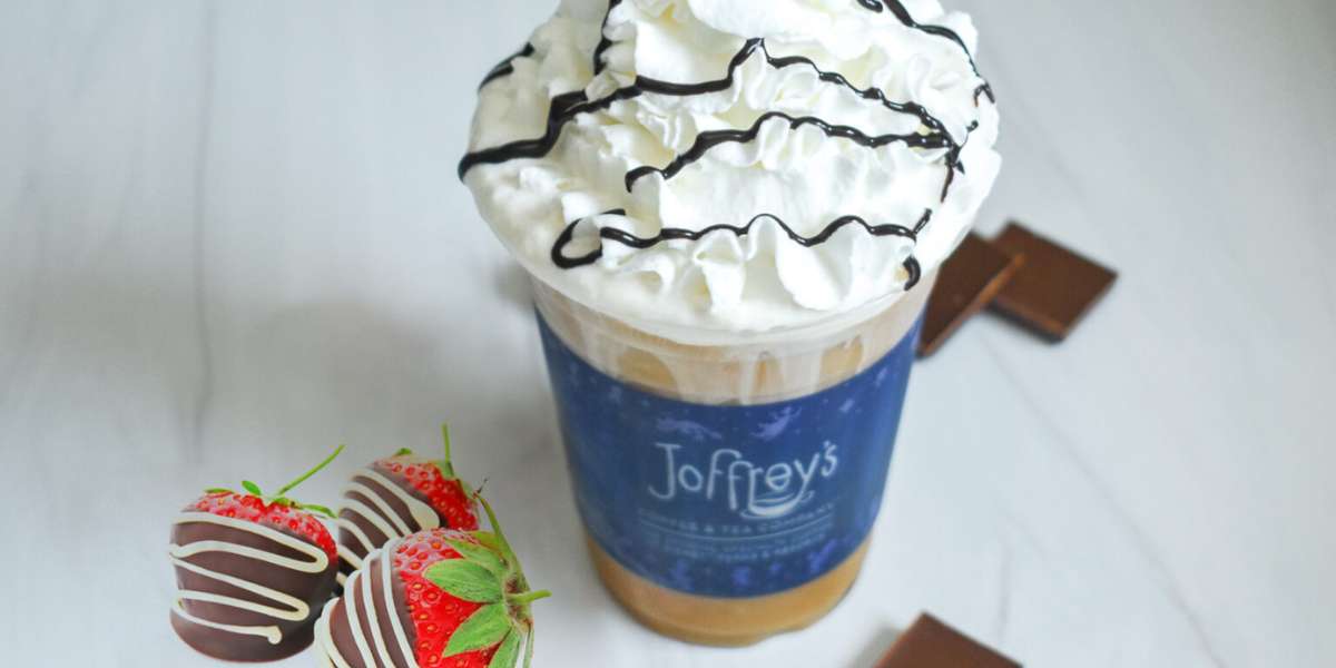 joffreys valentines day strawberry dipped mocha