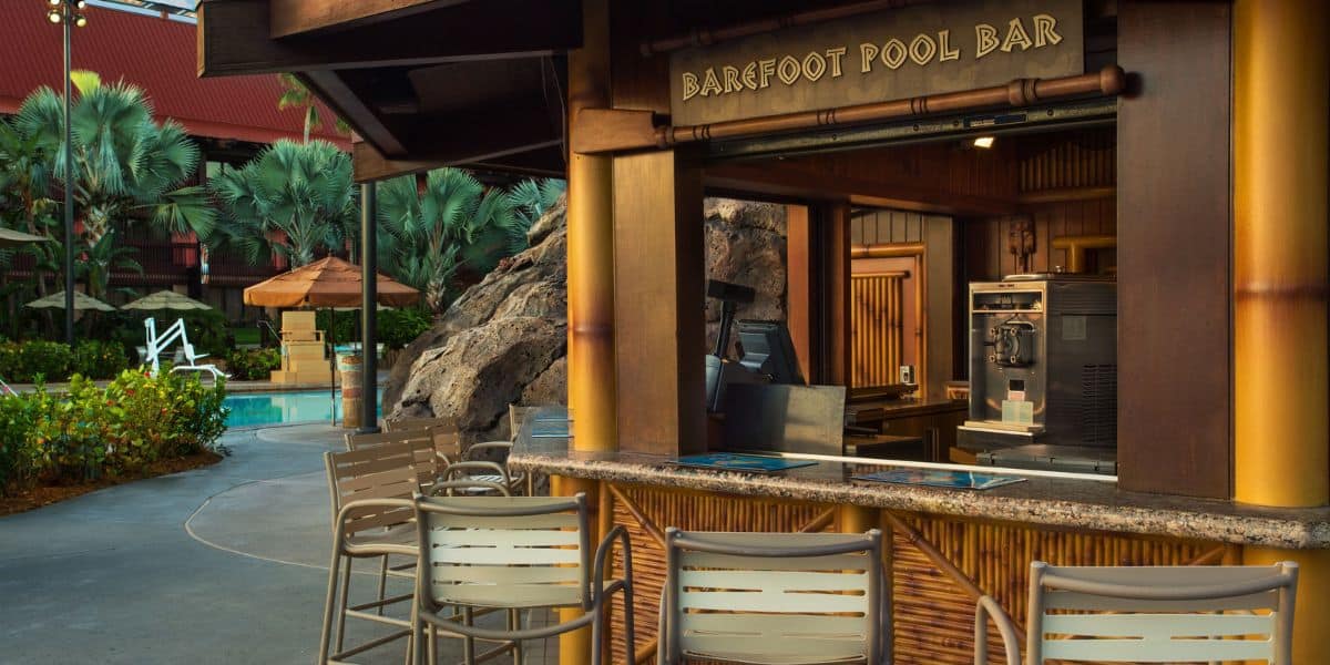Barefoot Pool Bar