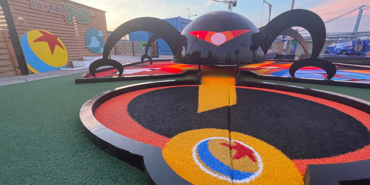Pixar putt buzz lightyear Toy Story lightning McQueen cars Pixar mini golf putt putt hole Pixar movies Walt disney