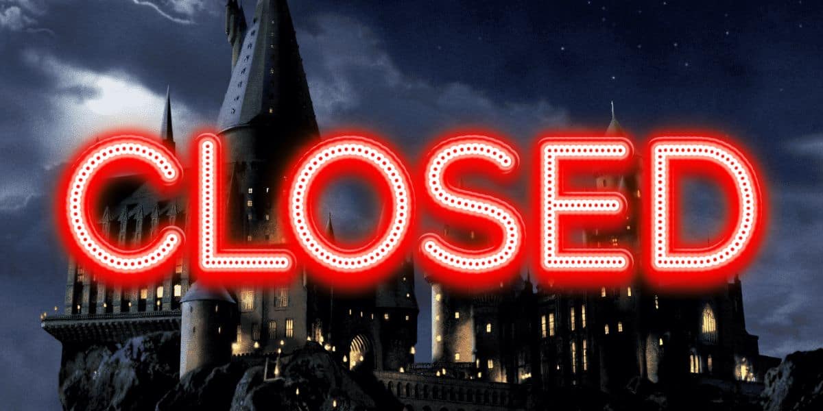 hogwarts school and closed sign