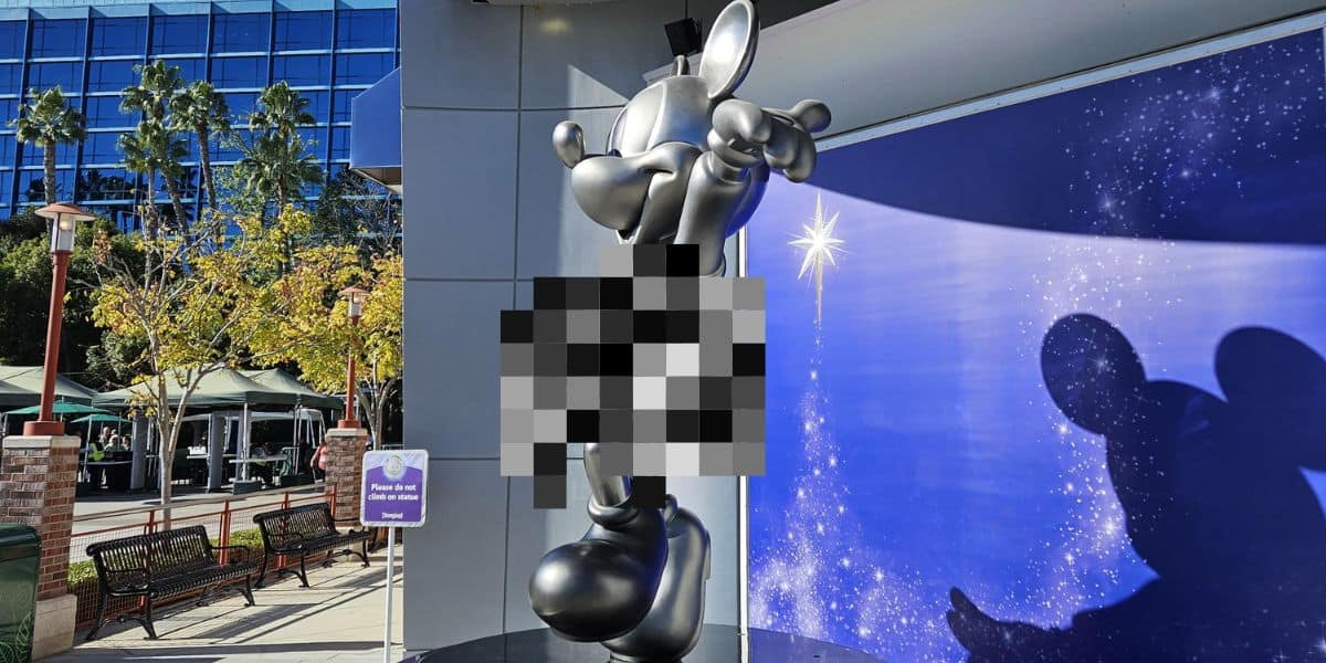 Mickey statue inapropriate
