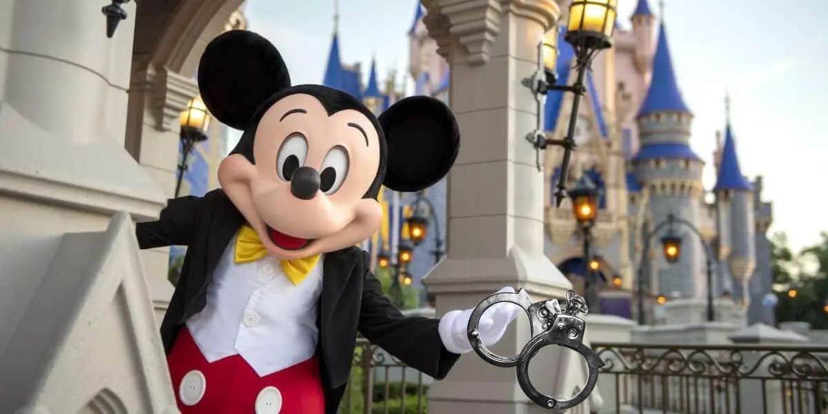 Father Daughter arrested Disney Springs