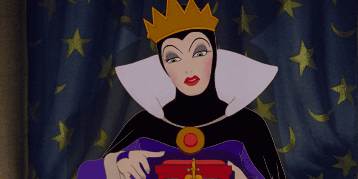 evil queen, snow white and the seven dwarfs