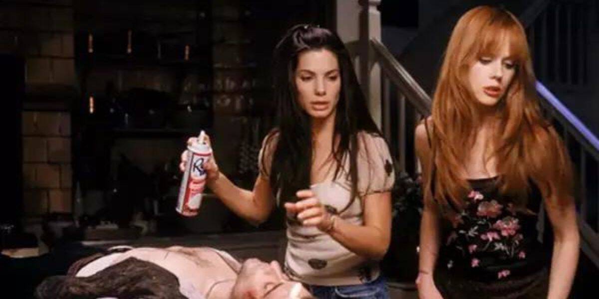 Nicole Kidmand and Sandra Bullock in Practical Magic