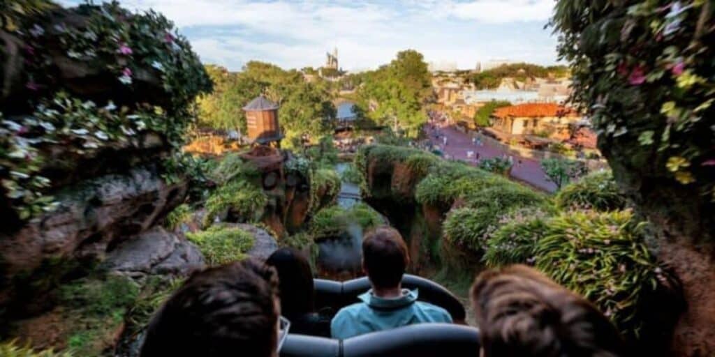 disney-confirms-splash-mountain-will-continue-operating-amid-theme