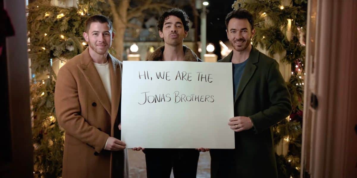 Nick Jonas, Joe Jonas, Kevin Jonas announce their new Christmas movie