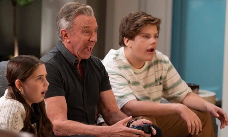 Tim Allen, Maxwell Simkins, and Barrett Margolis in Shifting Gears