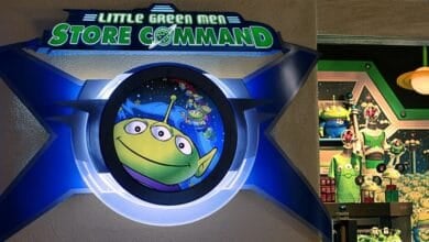 Little Green Men Store Command in Disneyland Park