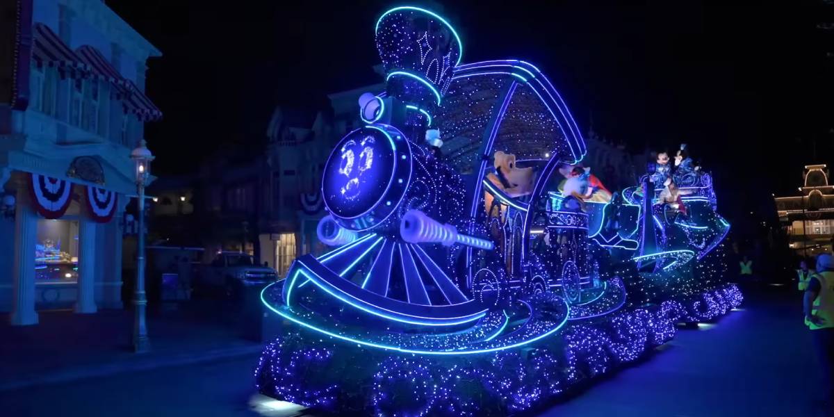 Whimsy the train in Disney's Starlight Parade