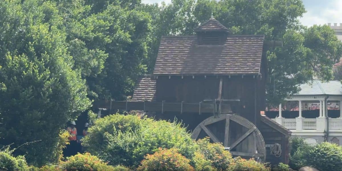 Construction crews on Tom Sawyer Island.