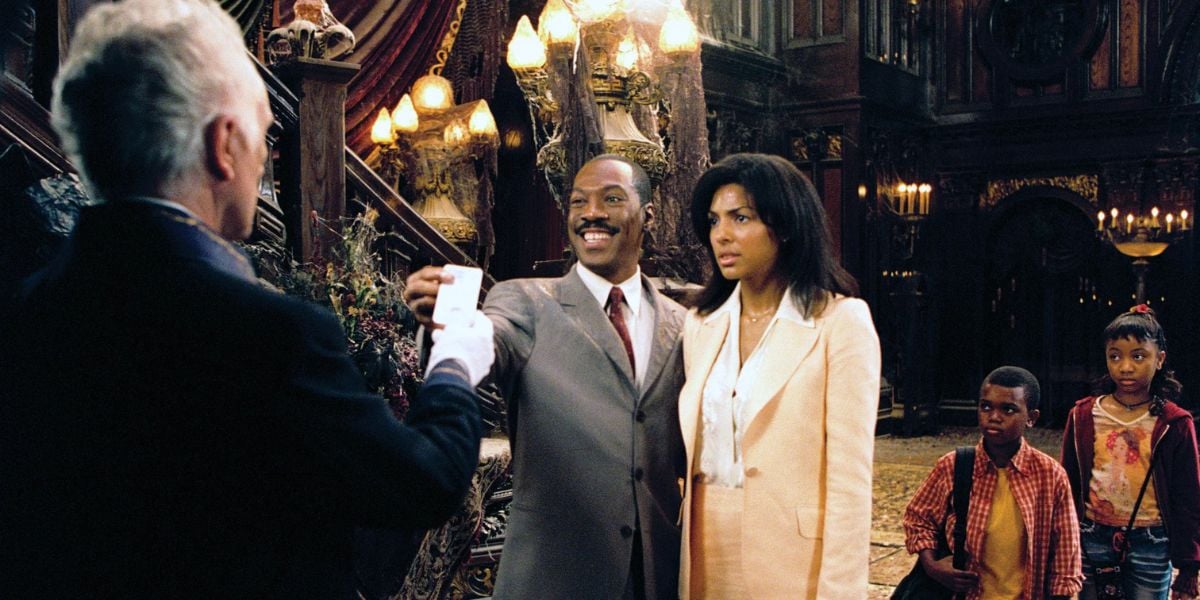 Eddie Murphy in Disney's The Haunted Mansion