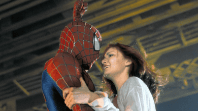 Spider-man/Peter Parker (Tobey Maguire) and Mary Jane (Kirsten Dunst) in 'Spider-Man' movie
