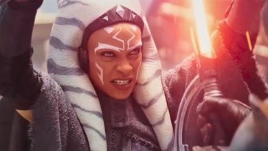 Ahsoka Tano (Rosario Dawson) in a lightsaber fight