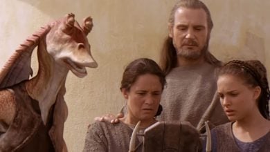 L to R: Jar Jar, Shmi, Qui-Gon, and Padmé watching the podrace in 'The Phantom Menace'