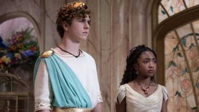 Percy Jackson and Annabeth in Ancient Greek-inspired costumes