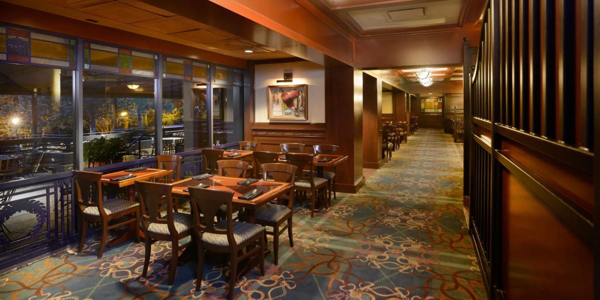 Interior of The Turf Club Bar & Grill at Disney's Saratoga Springs