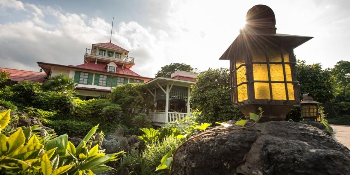 The outside of Colonel Hathi's