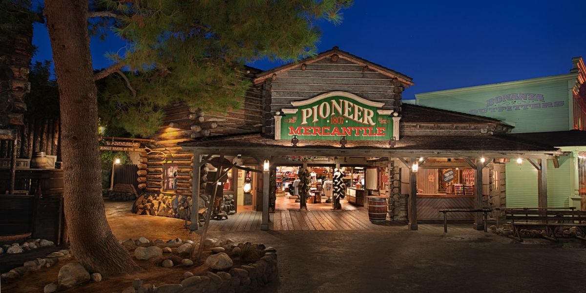 Pioneer Mercantile store in Frontierland at Disneyland Park