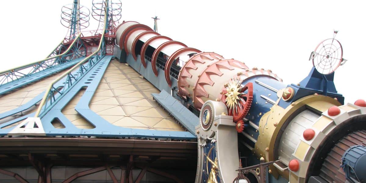 The cannon on Space Mountain at Disneyland Paris