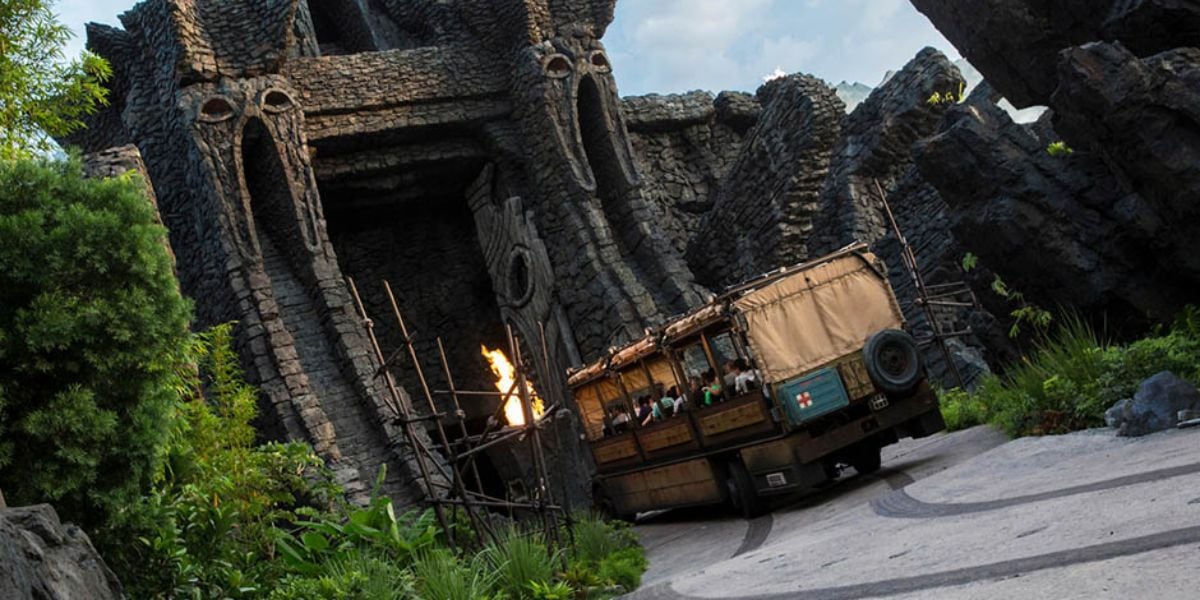 Ride vehicle inside Skull Island: Reign of Kong