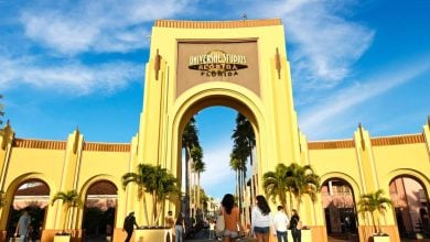 Universal Studios Florida archway entrance