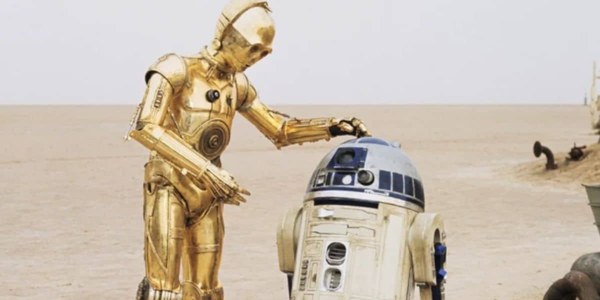 C-3PO and R2-D2 in Star Wars film